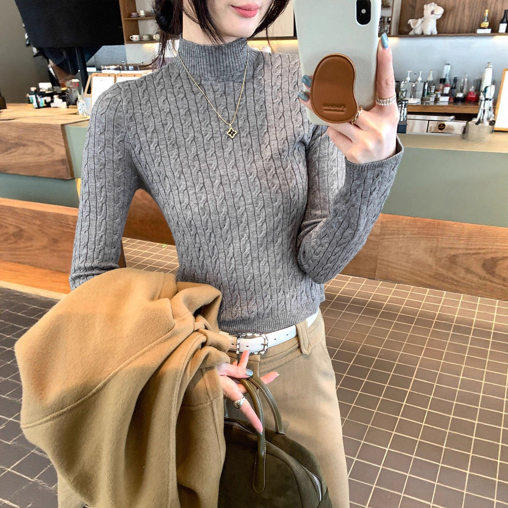 Chic Gray Cable Knit Crewneck Sweater Top for Women,  Slim Fit Short Length Underwear Shirt